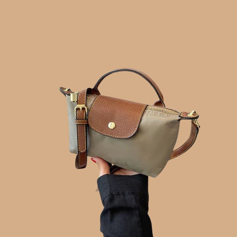 Women’s Compact Crossbody Bag with Adjustable Strap and Zip Closure