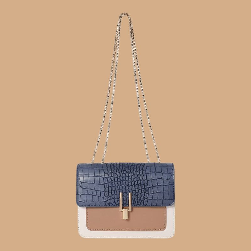 Women’s Flap Handbag with Magnetic Fastening and Adjustable Strap