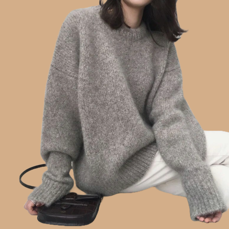 Women’s Oversized Knit Jumper with Chunky Knit and Ribbed Cuffs