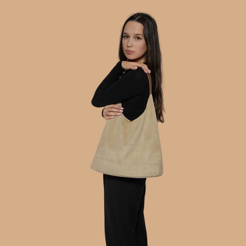 Women’s Shoulder Bag with Top Zip Fastening and Adjustable Strap