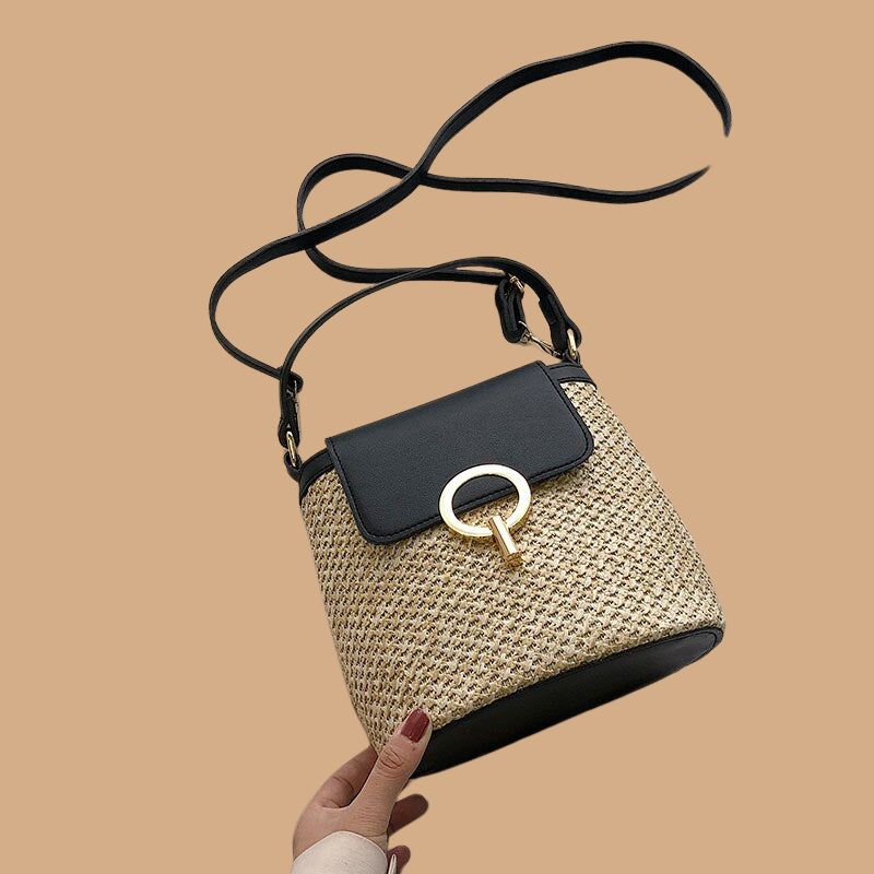 Women’s Straw Handbag with Large Shoulder Straps and Spacious Interior