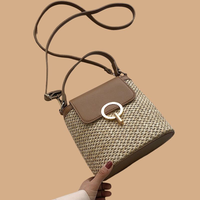 Women’s Straw Handbag with Large Shoulder Straps and Spacious Interior